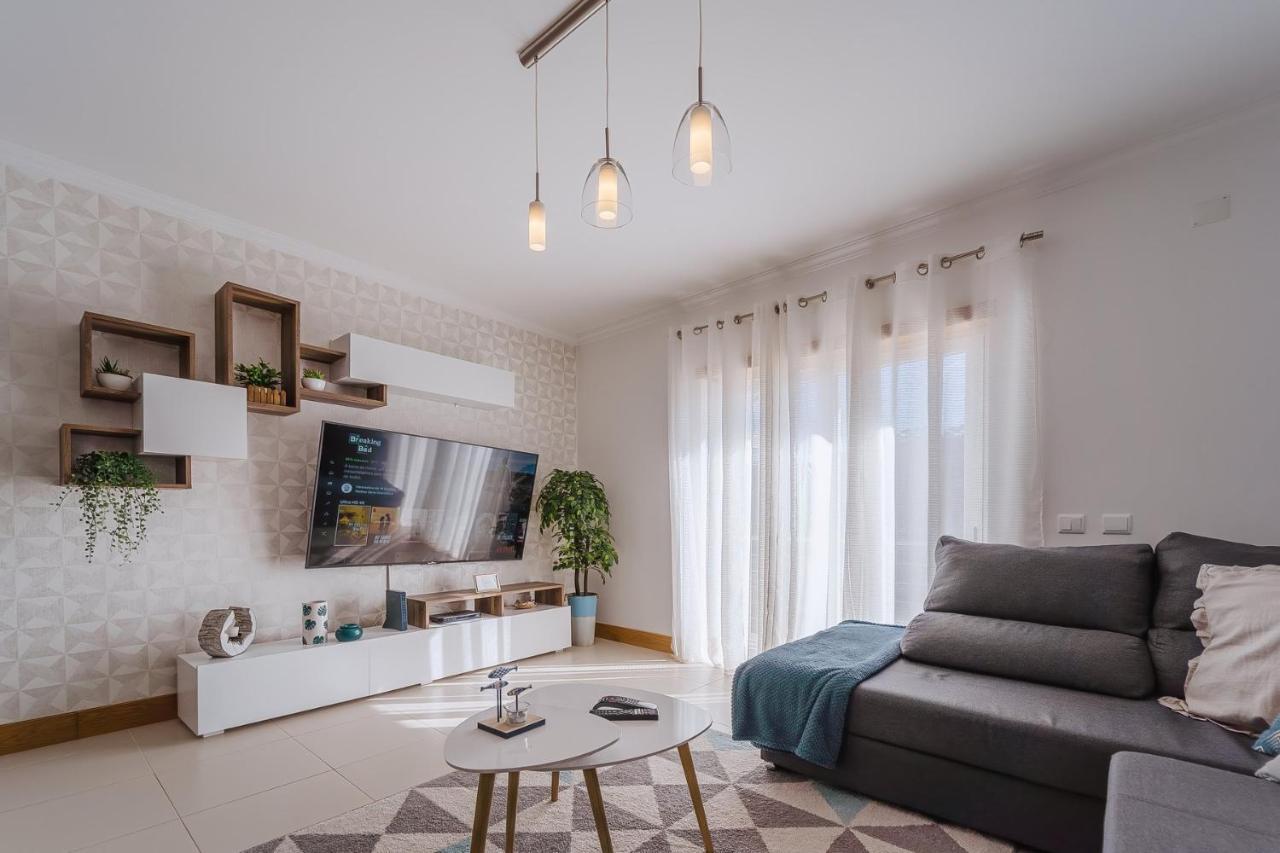 נאזרה Farol Beach Place מראה חיצוני תמונה